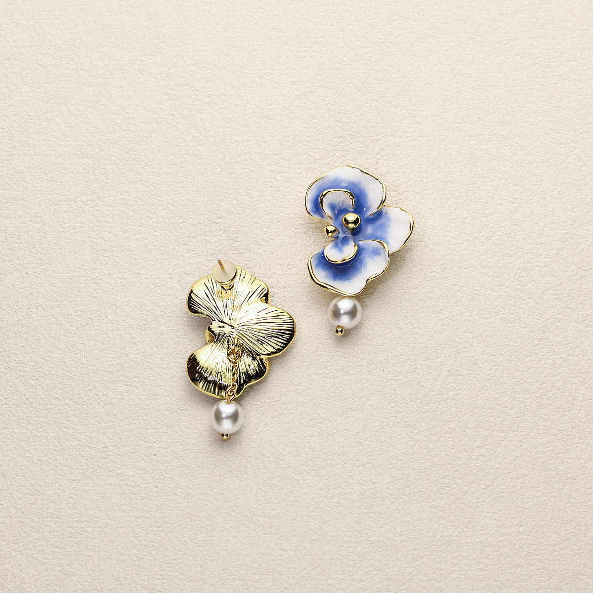 Blue Gradient · Pearl Chain Drop Earrings