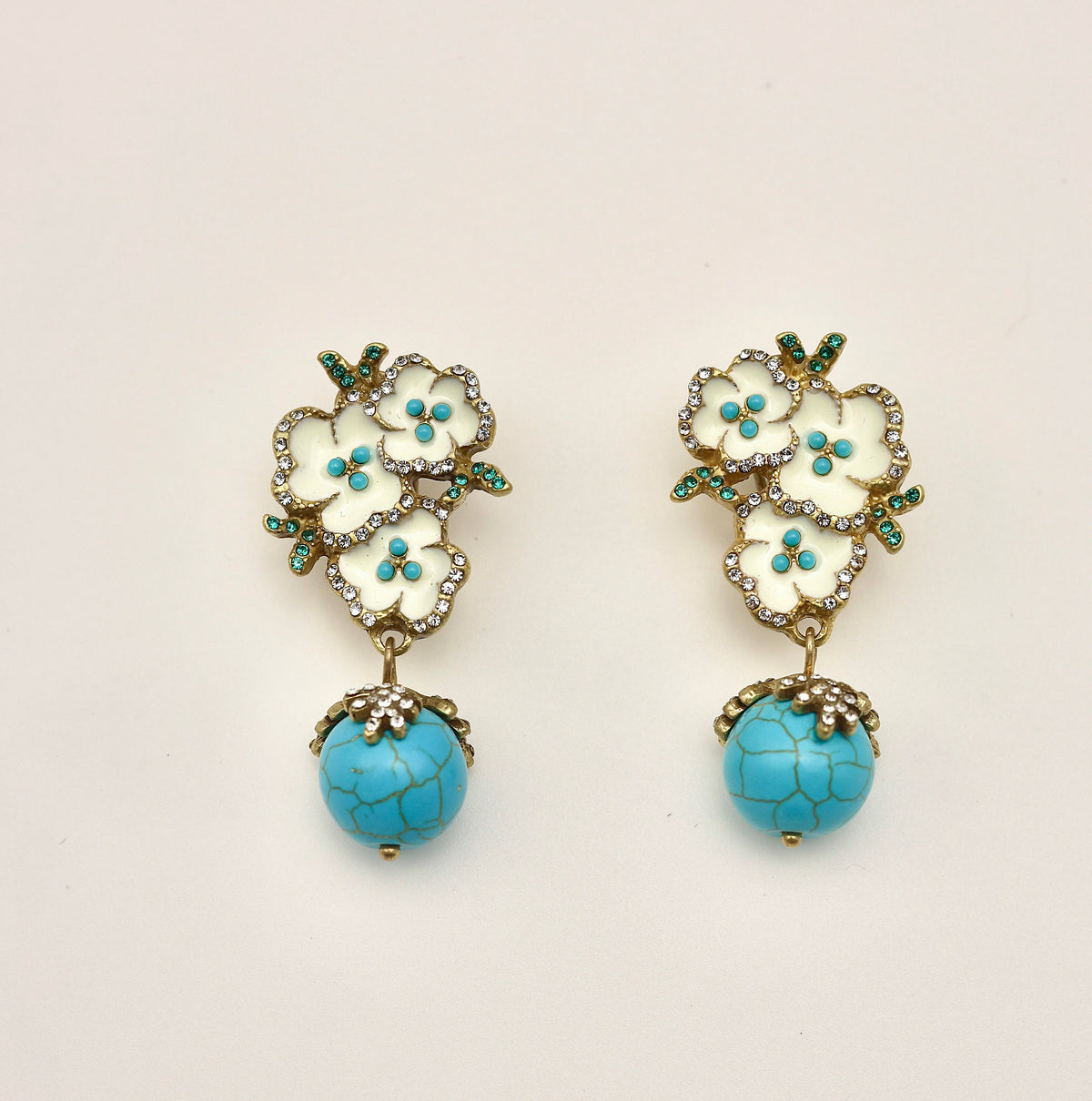 Blue & White Flower Turquoise Vintage Gold Earrings