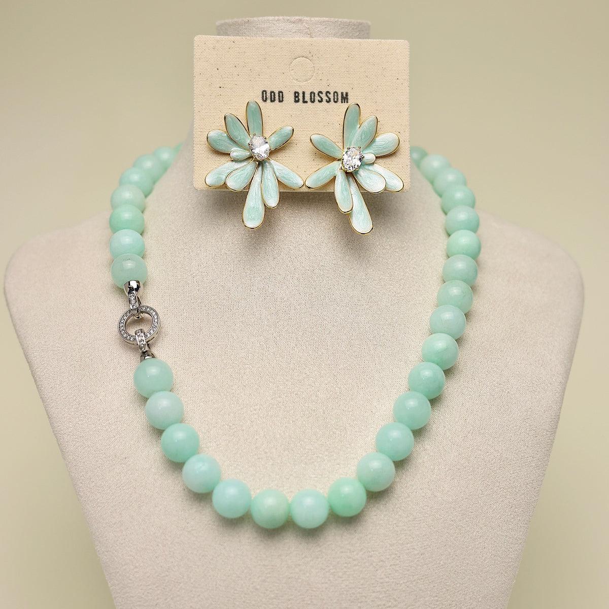 Mint Whisper · Fresh Summer Set