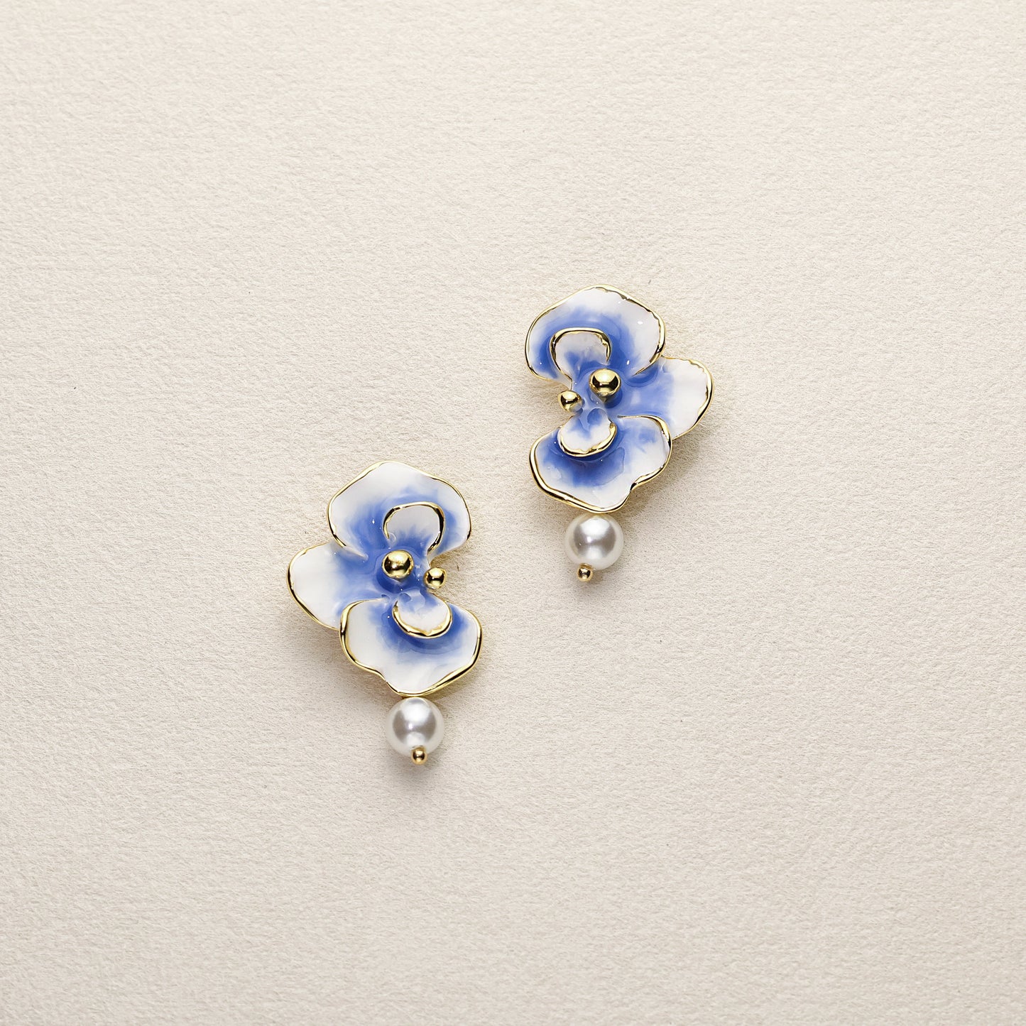 Blue Gradient · Pearl Chain Drop Earrings