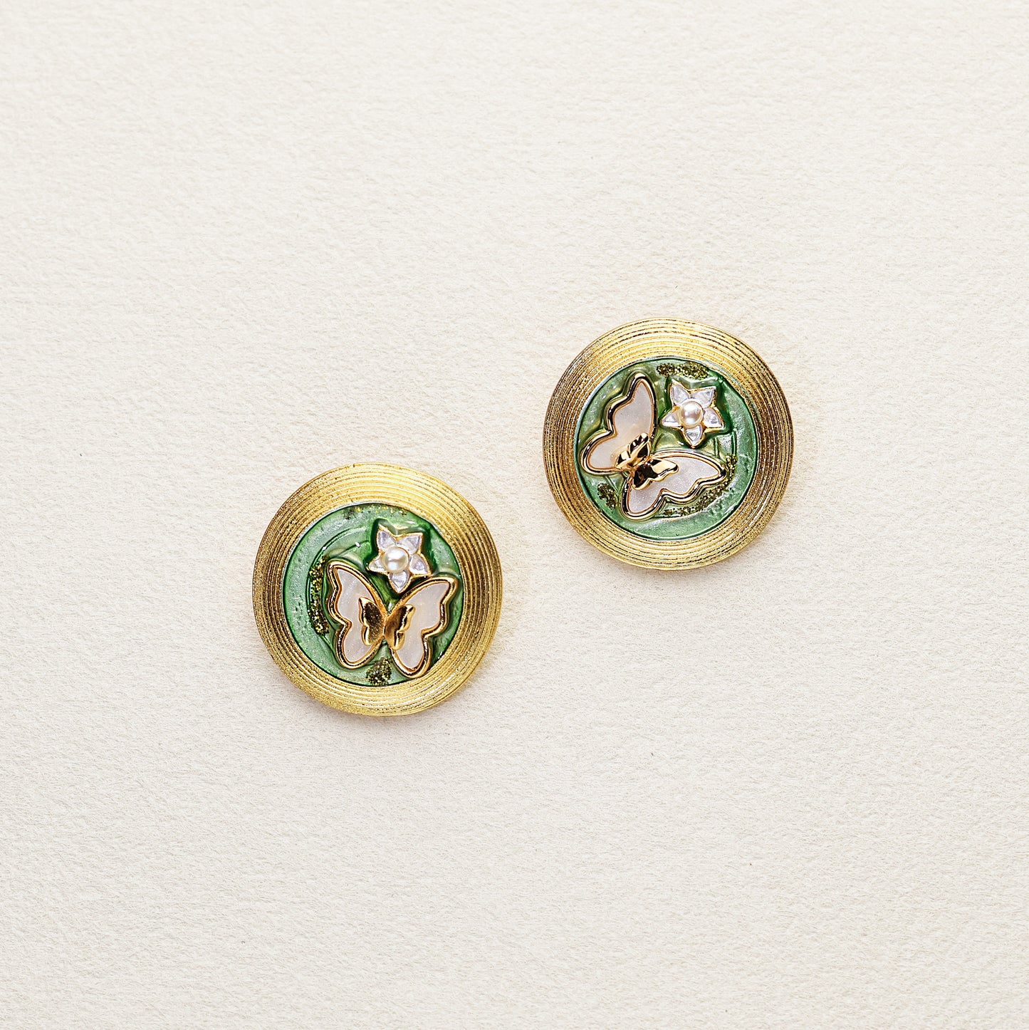 Green Meadow Butterfly · Fresh Spring Set