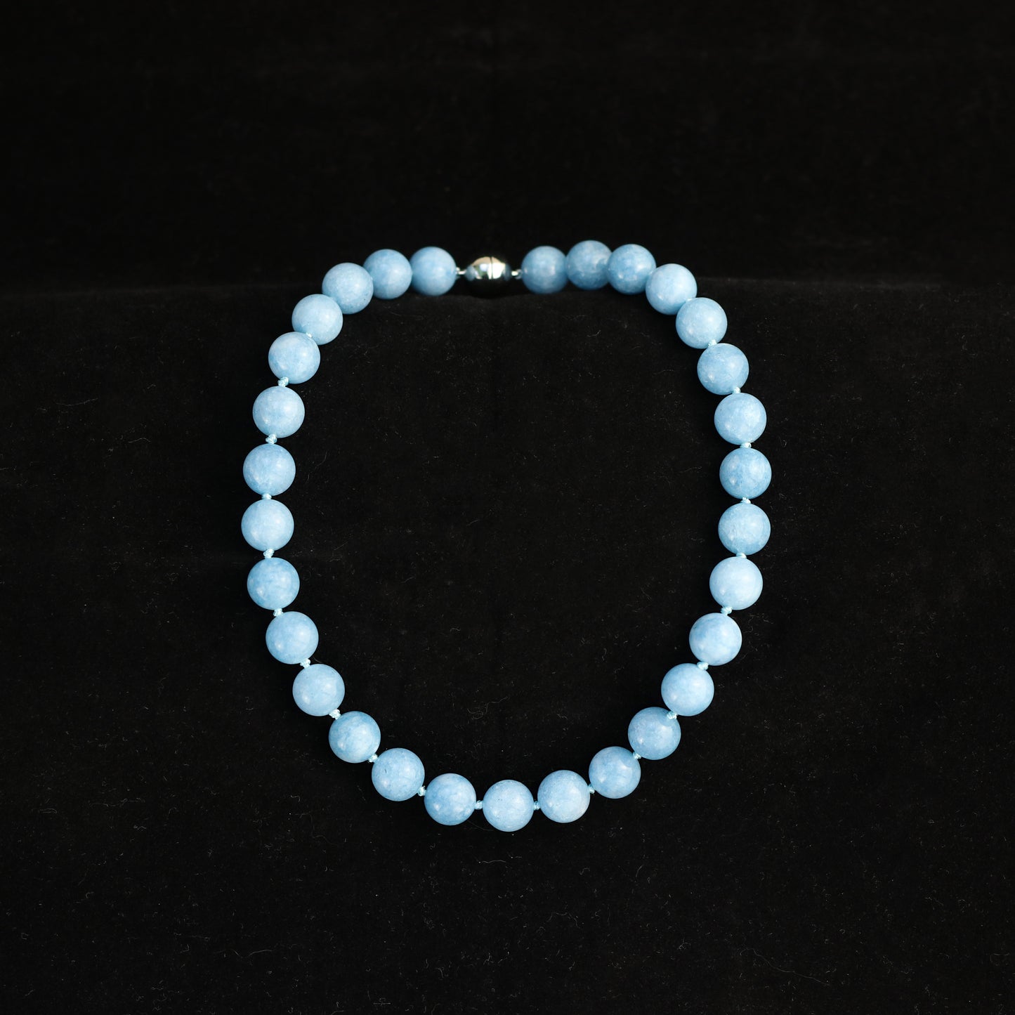 Azure Ice Dream · Light Natural Stone Necklace
