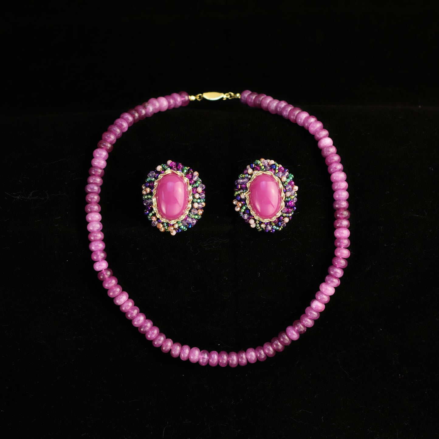 Fuchsia Dance · Vintage Crystal Set