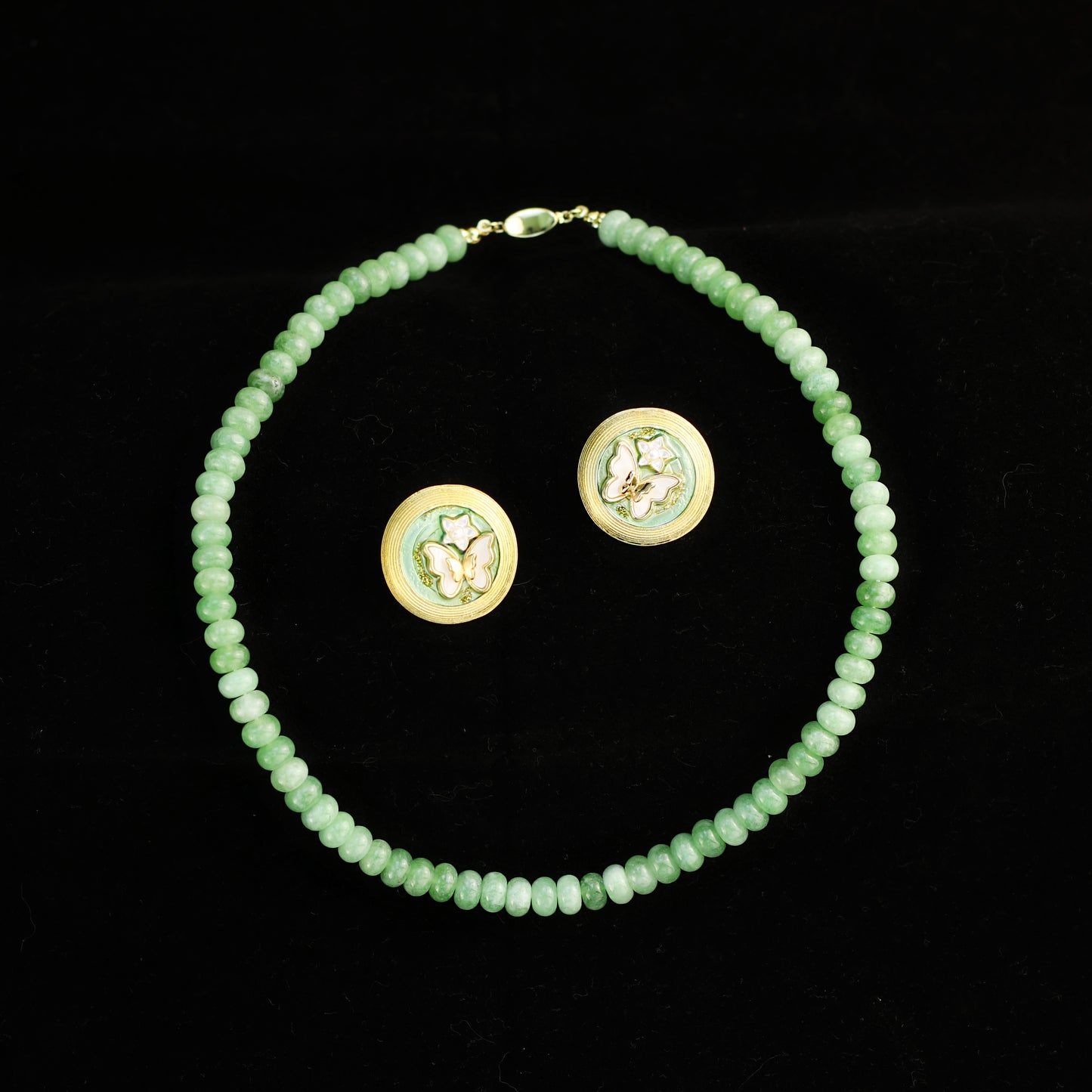 Green Meadow Butterfly · Fresh Spring Set